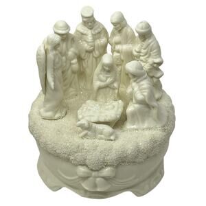 Vintage All-White Nativity Scene Plays SILENT NIGHT Musical Christmas Decor